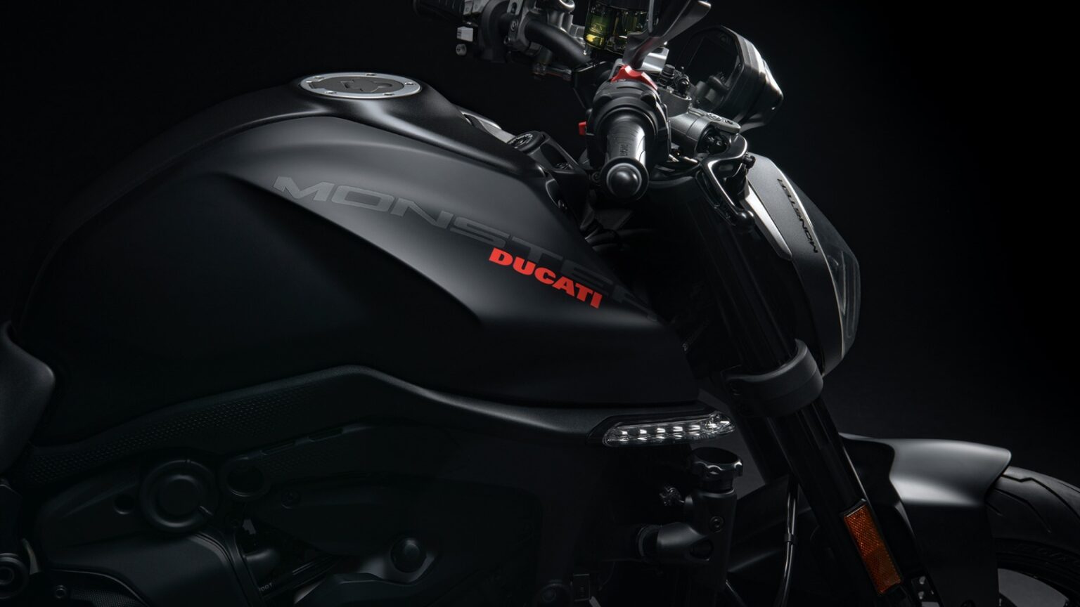 Ducati monster 2021 bluetooth не видит